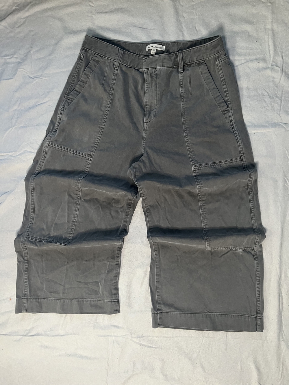 Banana Republic Grey Size 14 Cargo Pants